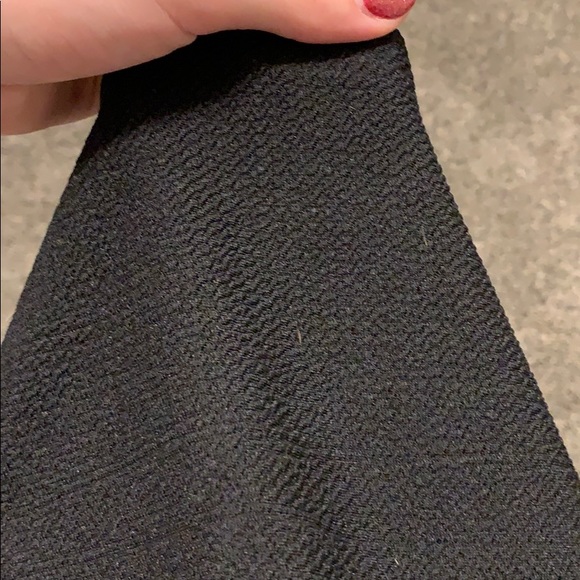 Black skater skirt - Picture 3 of 3